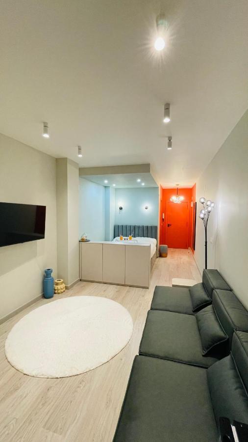 Beautiful Studio Two Steps To The Beach تورّيفيِخا المظهر الخارجي الصورة